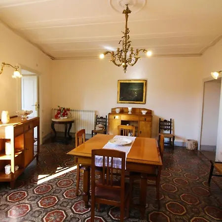 Sleeps 4 Апартаменты